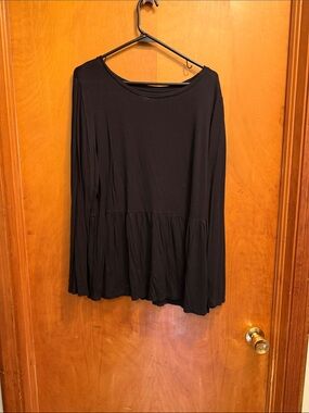 Maurices Black Long-Sleeve Peplum Top